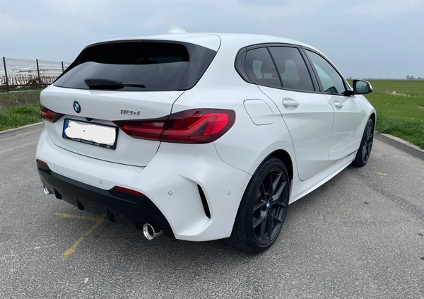 BMW Seria 1 cena 99900 przebieg: 72000, rok produkcji 2019 z Kalisz małe 67